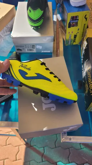 Botas de fútbol Joma  Negras/Verdes