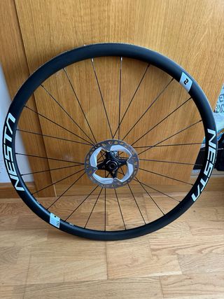 Ruedas Nesta Volans Tubular DT Swiss 350