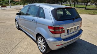 Mercedes-Benz Clase B200 D
