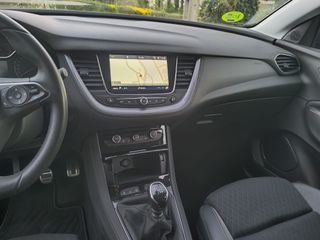 Opel Grandland X 2019
