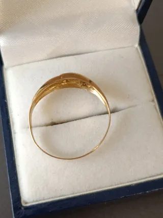 Anillo de oro bajo 8k/333