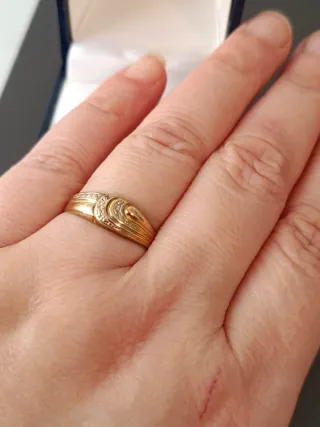 Anillo de oro bajo 8k/333