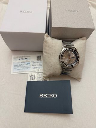 Seiko 5 Sports