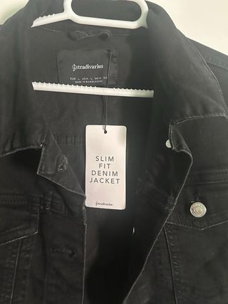Chaqueta vaquera negra Stradivarius Talla L