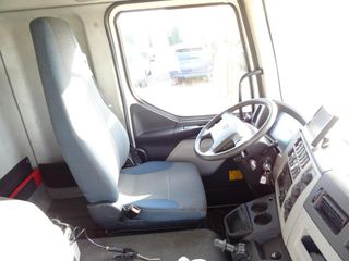 Volvo FL 290.16-CAMIONES GRUA