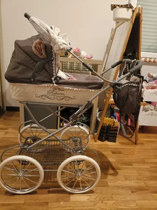 Carrito de muñecas DeCuevas Martina