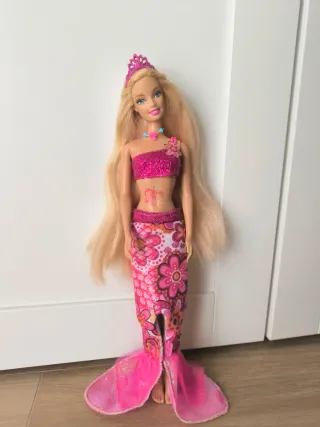Barbie Merliah Una aventura de sirenas