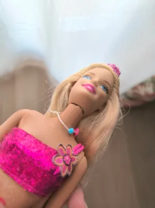 Barbie Merliah Una aventura de sirenas