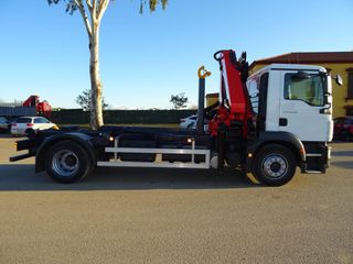 MAN TGM 18 280-CAMIONES GANCHO+GRUA