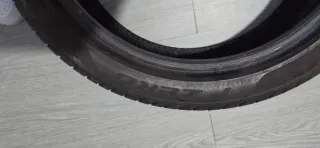 Neumático pirelli PZERO 70-80% Medias 275/35 R20