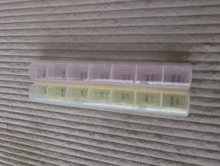 Pastillero Semanal 2 Tiempos (Rosa/Amarillo)