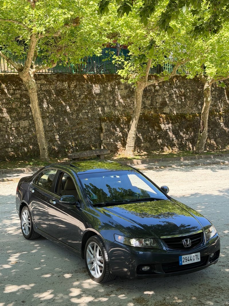 Honda Accord 2.4 k24 - foto 1