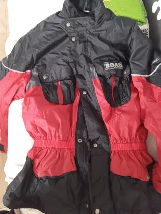 Chaqueta motera ROAD negra y roja