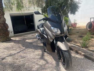Maxi Scooter 125 XMAX YAMAHA