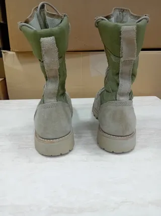 Botas militares, talla 41 (como nuevas)