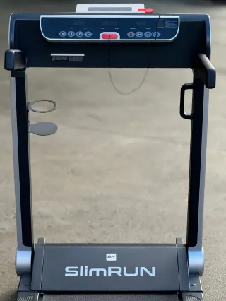 Cinta de correr BH Slim Run / garaje paco