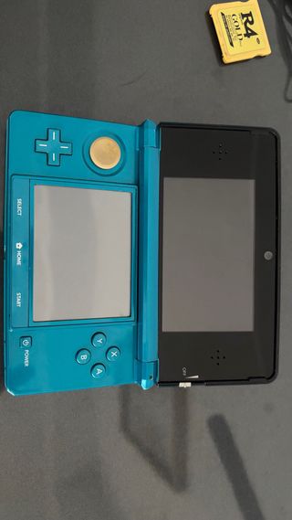 Nintendo 3DS Azul + Cargador + targeta juegos