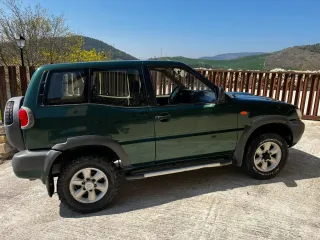 Nissan Terrano II 2002