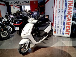 Peugeot Vivacity 50 2T Gris/Plata