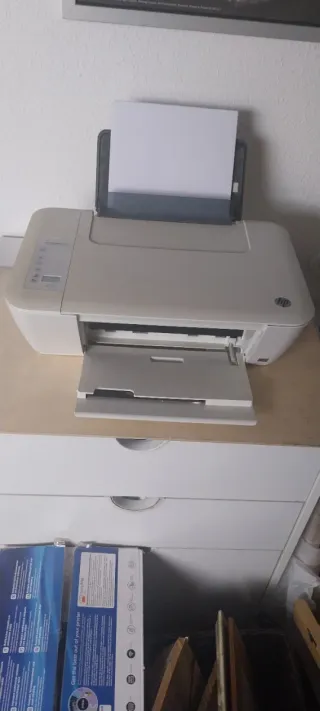 Impresora HP Beige/Blanca