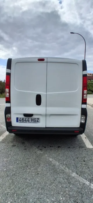 Opel Vivaro 2011