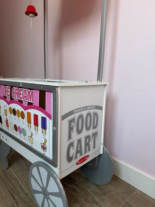 Carrito helados Melissa y Dong