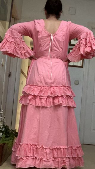 Traje Flamenca Rosa Volantes