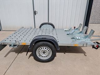 NUEVO: Remolque portamotos piso plano