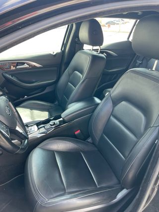 INFINITI Q30 2.2D PREMIUM TECH