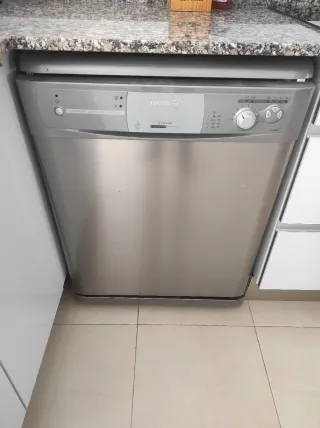 Lavavajillas Fagor para piezas o reparar