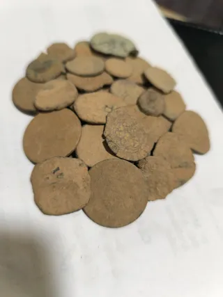 Lote 45 monedas antiguas para limpiar