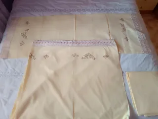 Juego de sábanas hecho a mano