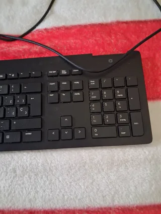 Tastiera USB nera con lettore di schede