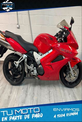 Honda VFR 800 Roja