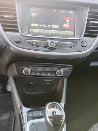 Opel Crossland X SUV Gris