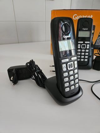 Gigaset A220 TRIO Teléfono Inalámbrico Negro