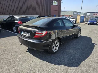 Mercedes-Benz c220 2005