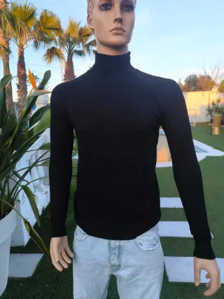 Chaleco de cuello alto azul marino