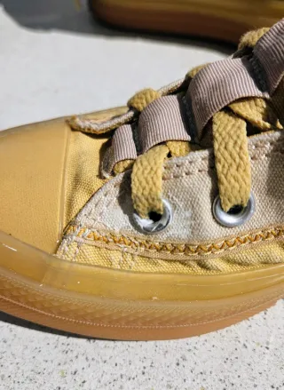 Converse Botas Amarillas