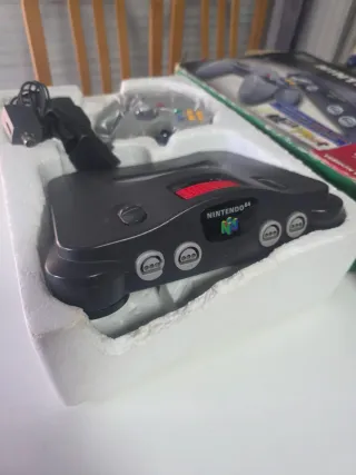 Consola Nintendo 64: Caja y corcho + EXPANSION PAK