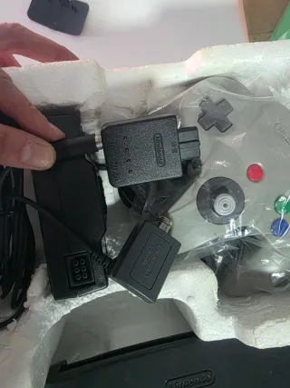 Consola Nintendo 64: Caja y corcho + EXPANSION PAK