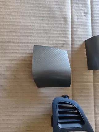 Embellecedor Salpicadero Laguna III