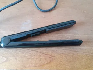 Plancha Rowenta Easy Stylist Keratin&Shine