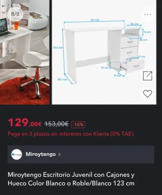 Tocador de maquillaje con espejo y luces