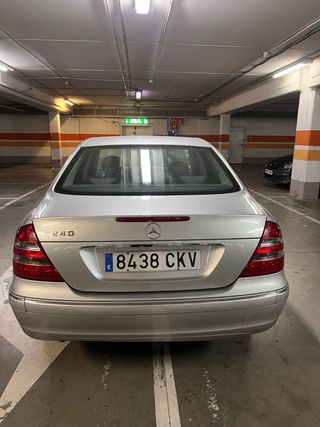 Mercedes-Benz Clase E 2004