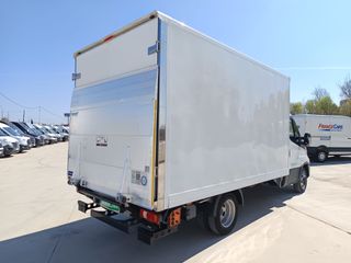 IVECO DAILY CAJA PAQUETERO TRAMPILLA 160 CV