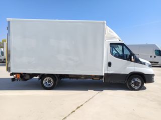 IVECO DAILY CAJA PAQUETERO TRAMPILLA 160 CV