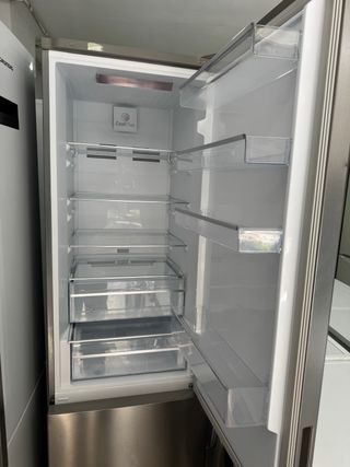 Nevera Grundig Inox