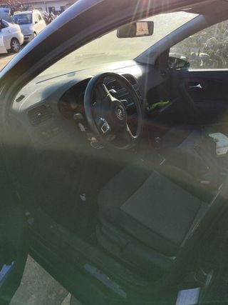 Despiece VOLKSWAGEN POLO Color NEGRO PROFUNDO