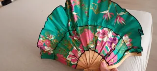 Sombrero abanico Tailandia floral